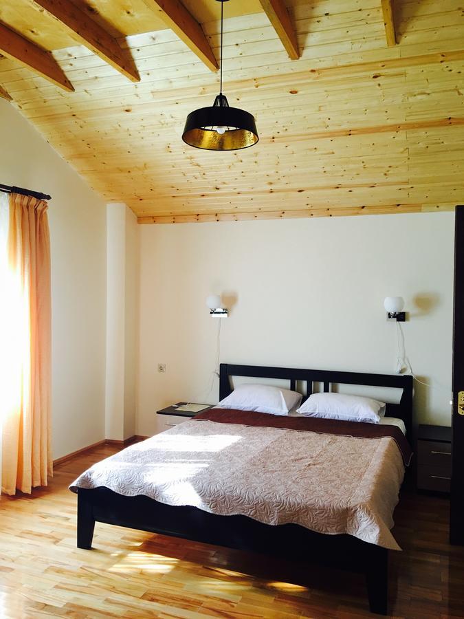 Киараз Старт Hotel Pitsunda Exterior foto