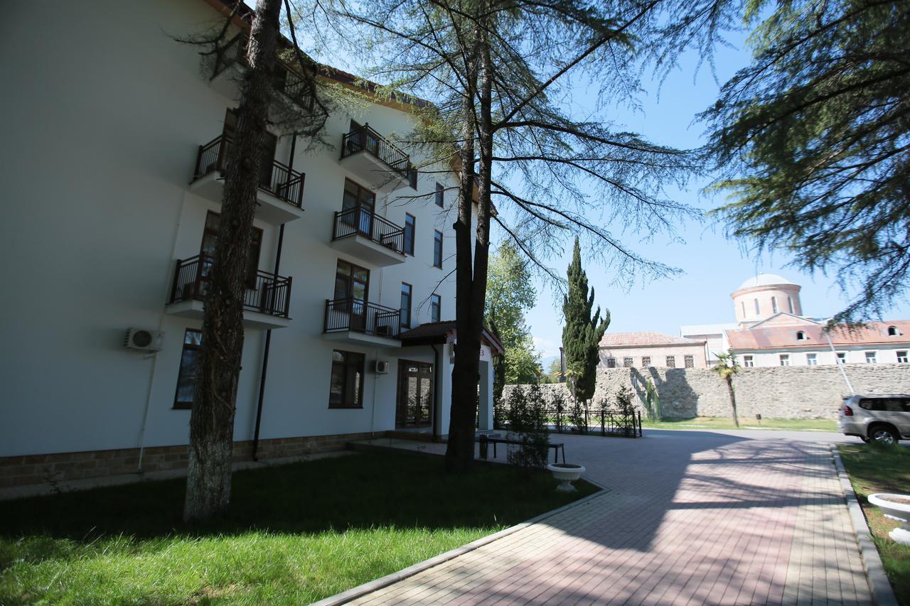 Киараз Старт Hotel Pitsunda Exterior foto