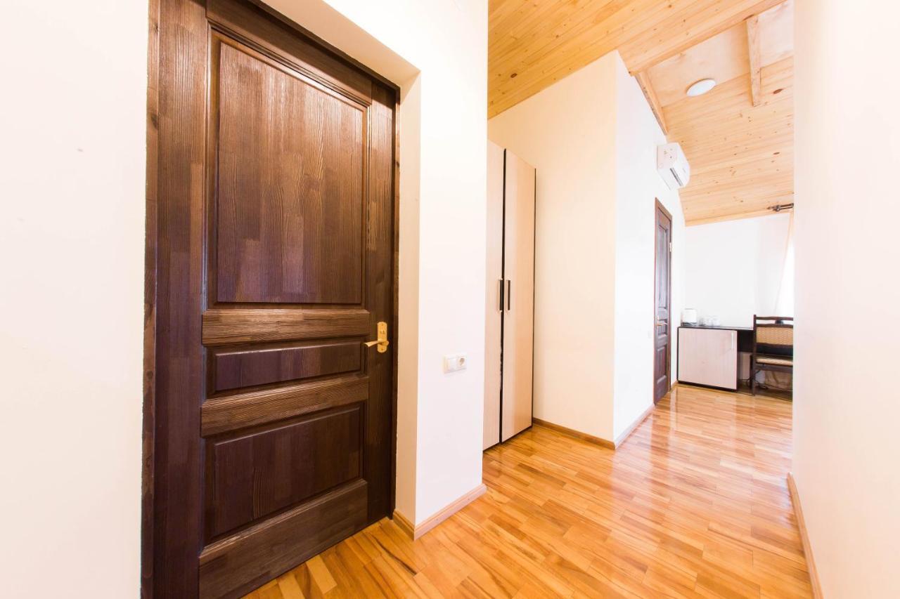 Киараз Старт Hotel Pitsunda Exterior foto