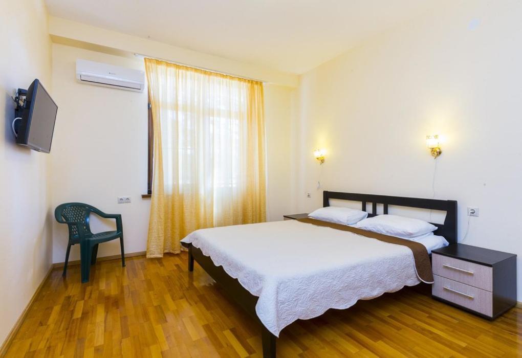 Киараз Старт Hotel Pitsunda Exterior foto